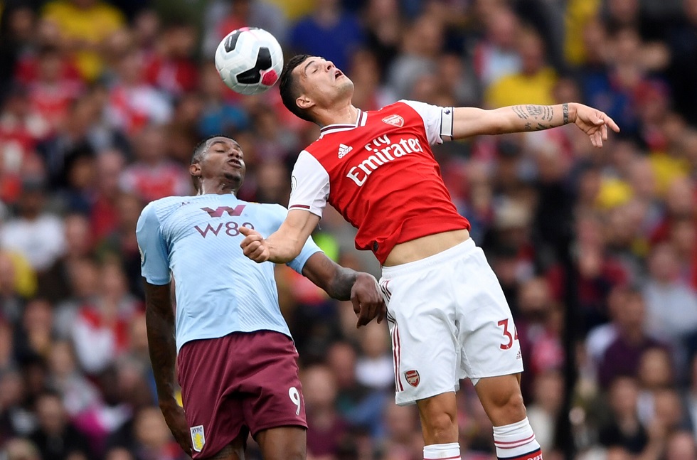 Unai Emery Defends Midfielder After Fans Boo Him Off