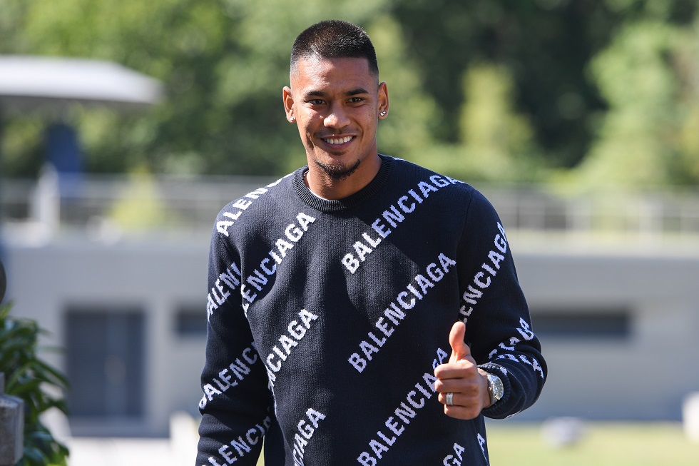 Arsenal Consider Signing Out-Of-Favour Alphonse Areola