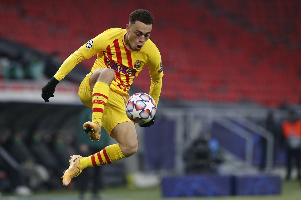 Arsenal keeping tabs on Sergino Dest's situation at Barcelona