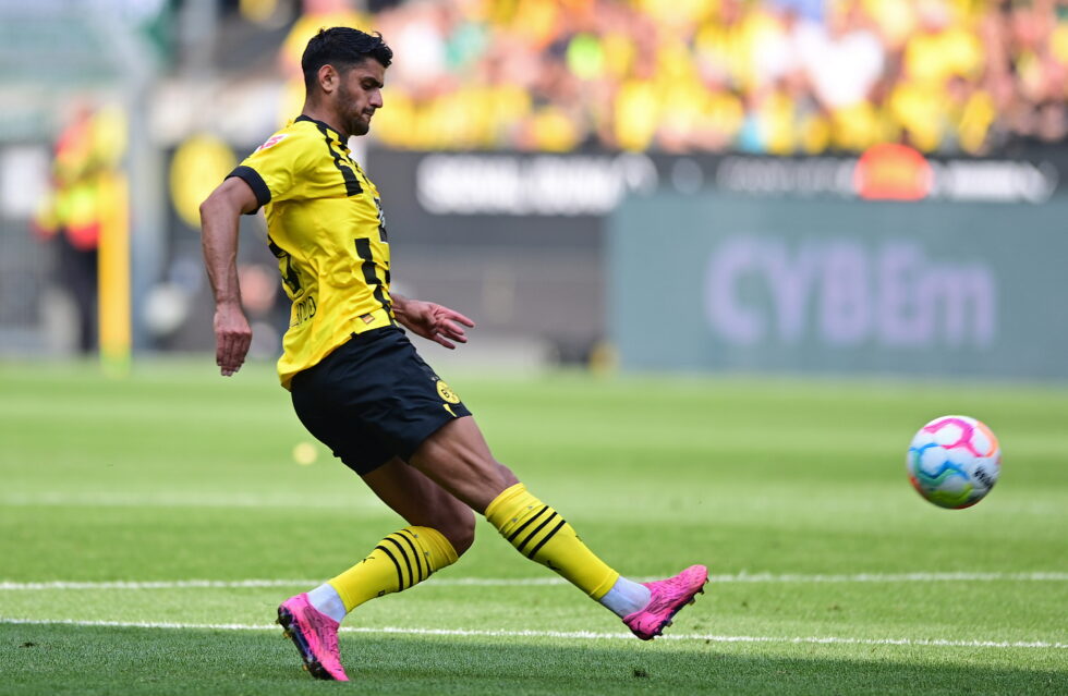 Arsenal plotting a move for Dortmund midfielder this summer
