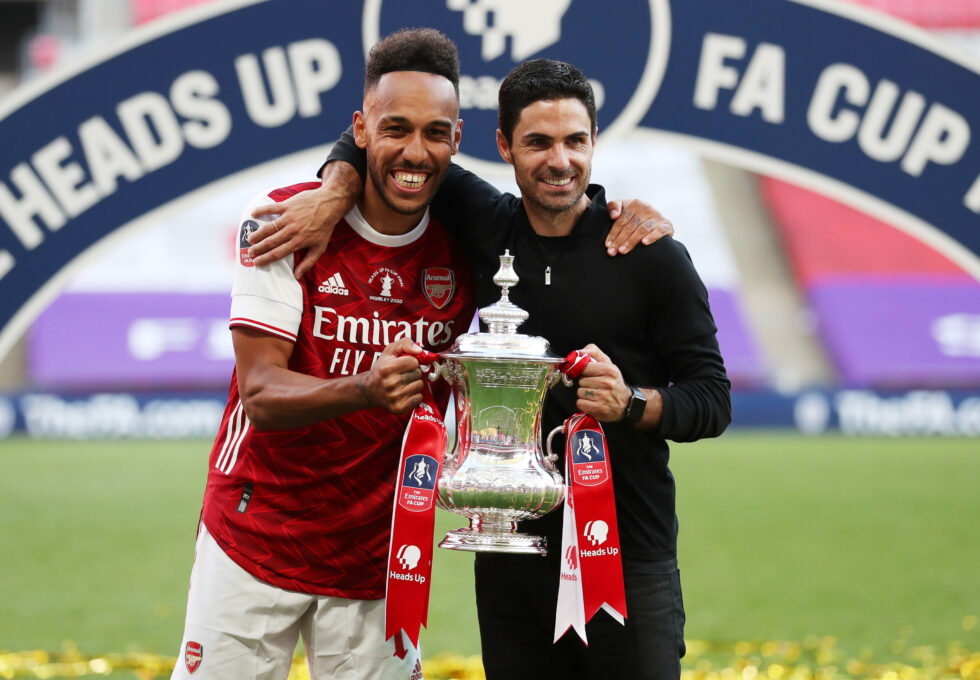 Aubameyang urges his former Arsenal teammate to leave for Marseille